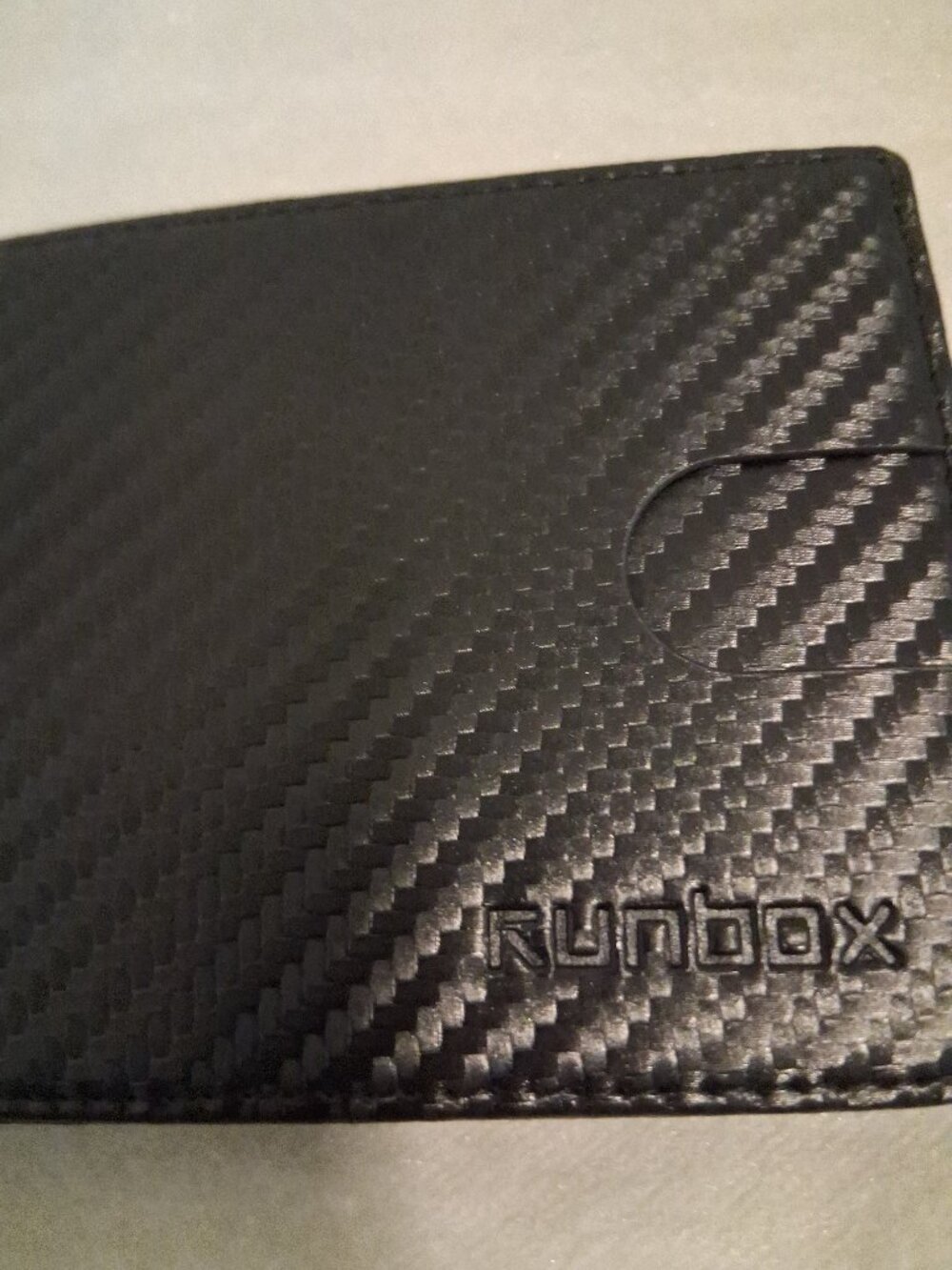 RUNBOX Minimalist Thin Wallet with RFID Protection - Leather - Black